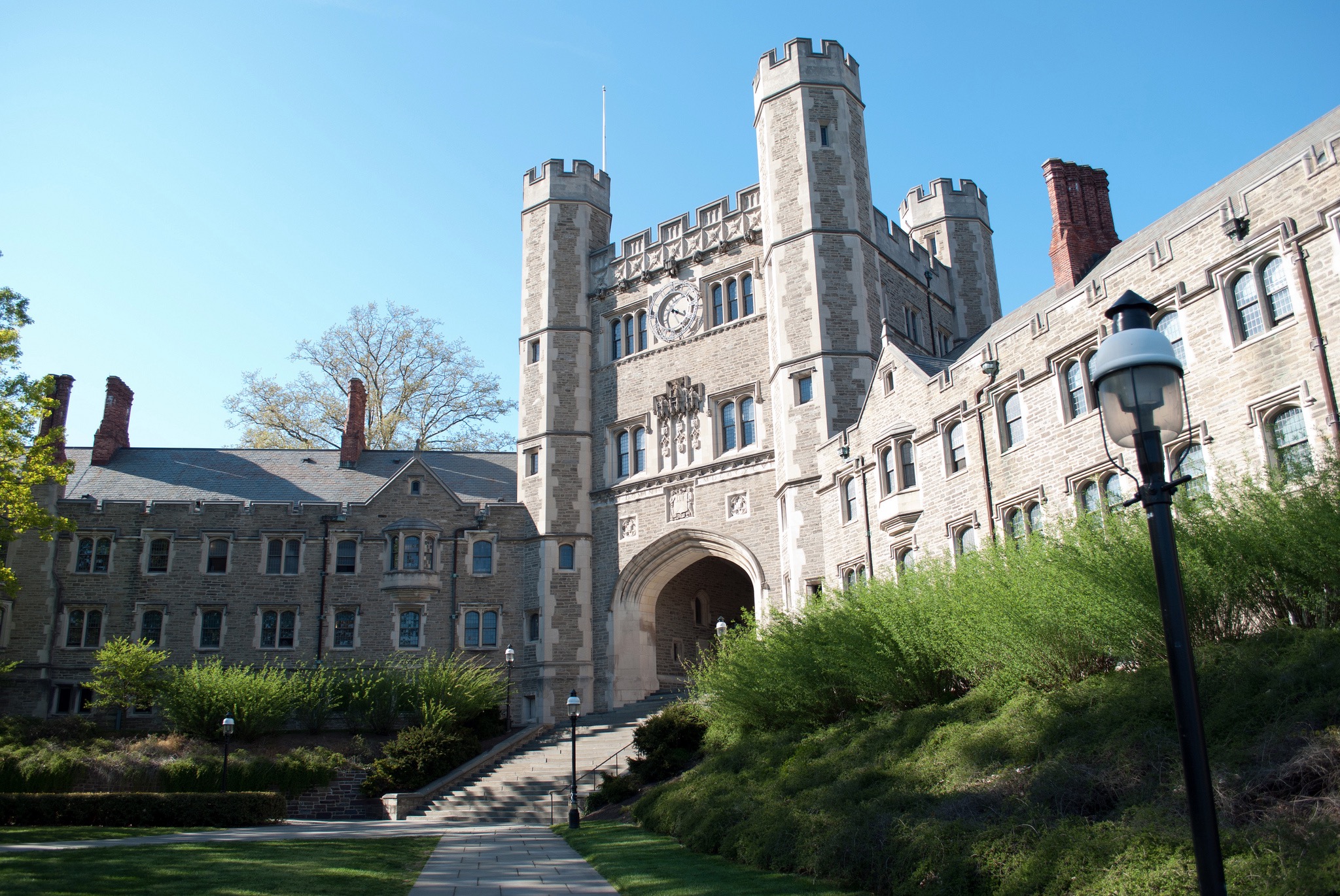Blair Arch - Princeton University par Jon Niola (source : flickr.com) Blair Arch - Princeton University par Jon Niola (source : flickr.com)